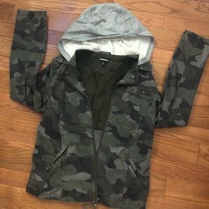 Express camo jacket M